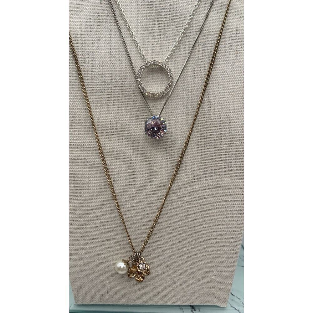 Lot Of 3 Dainty Little Bling Necklaces 1 Is An Aero‎ Necklace